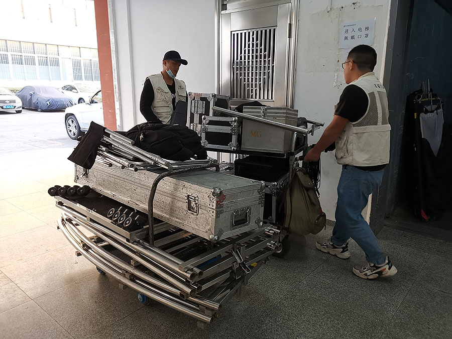 黑眼睛廣告為泰樂康科技拍攝產(chǎn)品短視頻現(xiàn)場(chǎng)